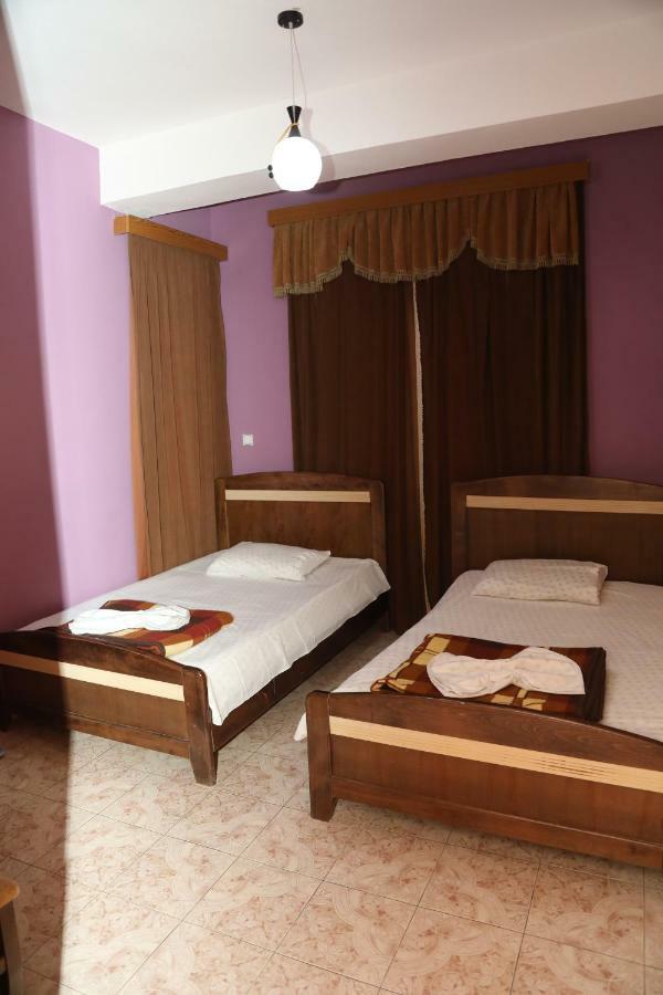 Hotel Villa Kabashi Корча Екстер'єр фото