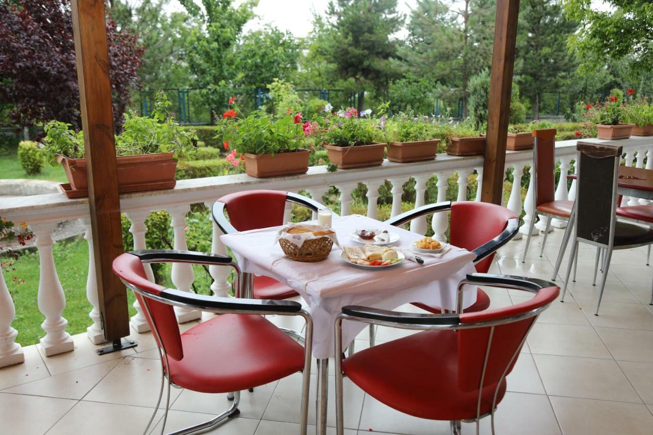 Hotel Villa Kabashi Корча Екстер'єр фото