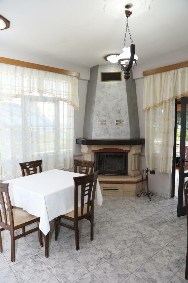 Hotel Villa Kabashi Корча Екстер'єр фото